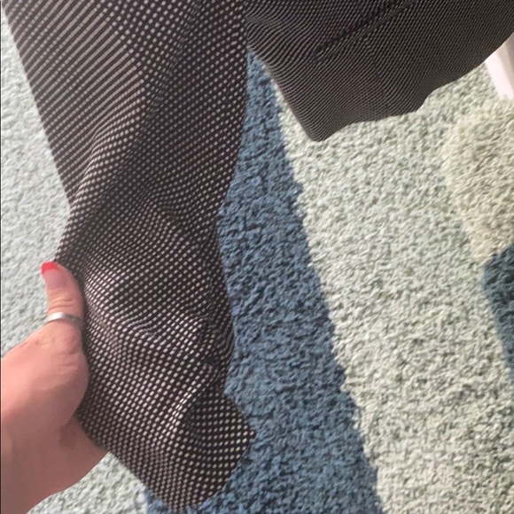 Blazer - Picture 3 of 5